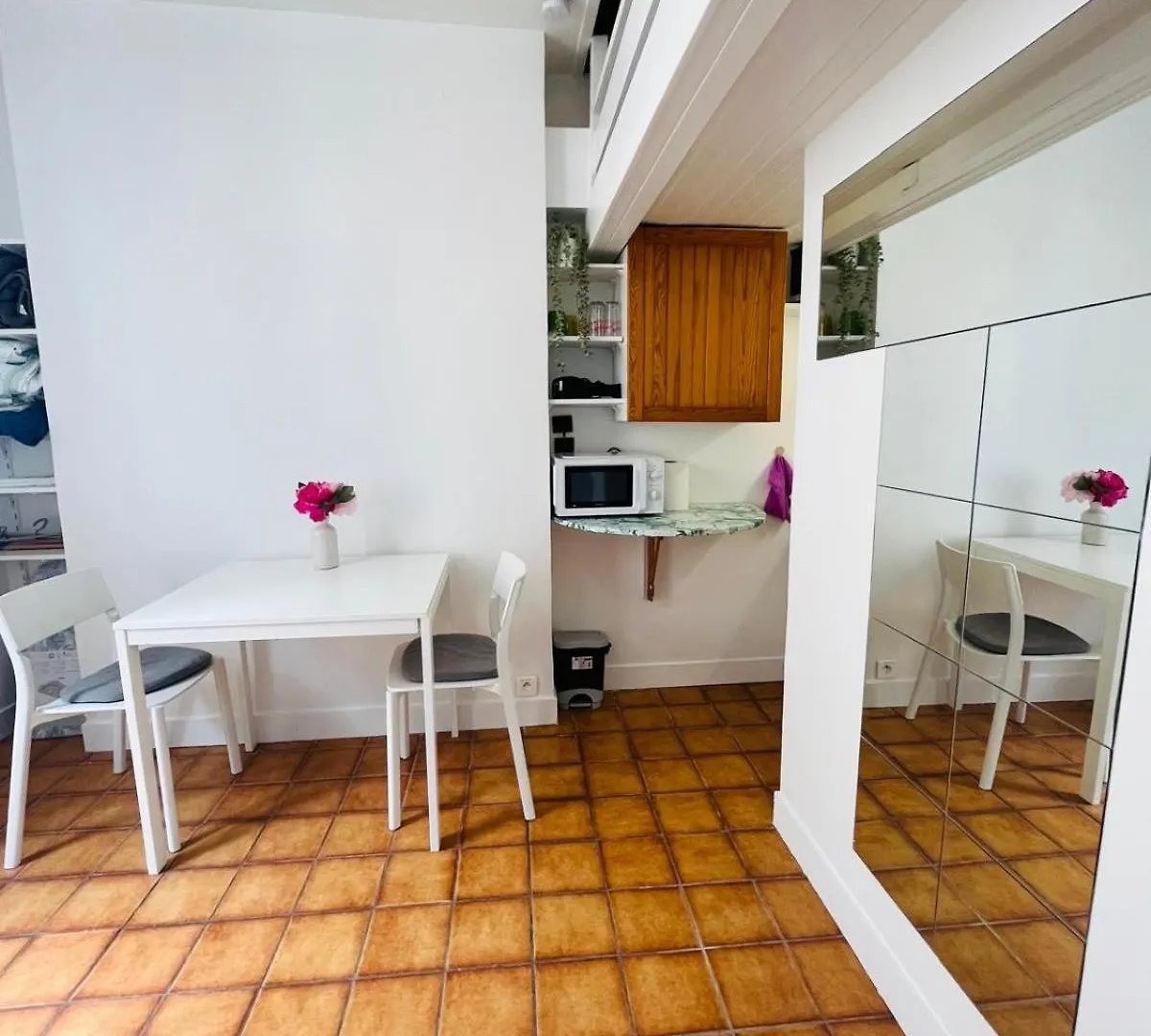 Dream Dwell Paris-Cozy Loft With Mezzanine Near 5Th Paris Apartment